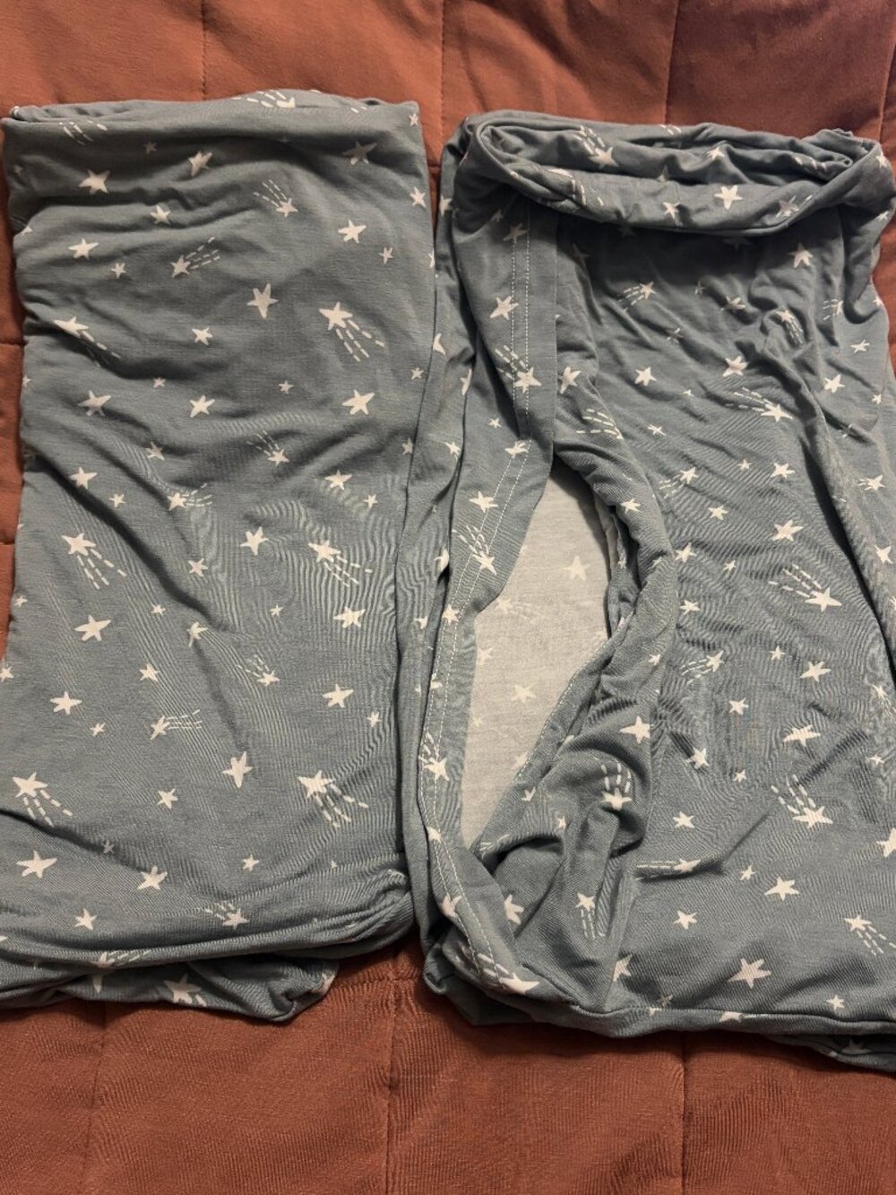 2 Grey Bamboo Star Pillowcases